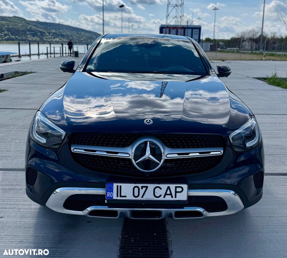 Mercedes-Benz GLC 300 d 4MATIC - 11