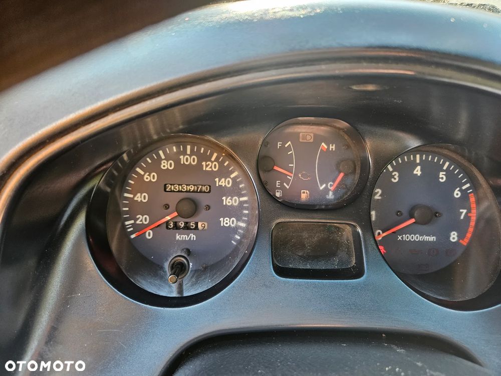Toyota RAV4 2.0 - 11