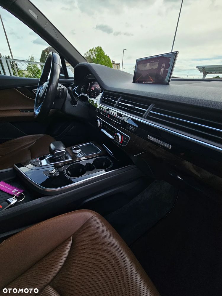 Audi Q7 3.0 TFSI Quattro Tiptronic - 22