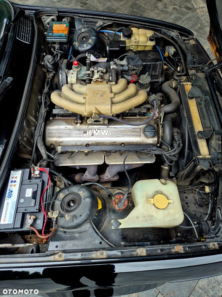 BMW Seria 3 320i - 31