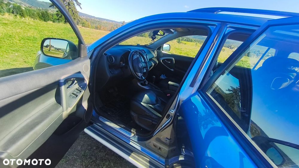 Toyota RAV4 2.0 VVT-i Prestige - 27