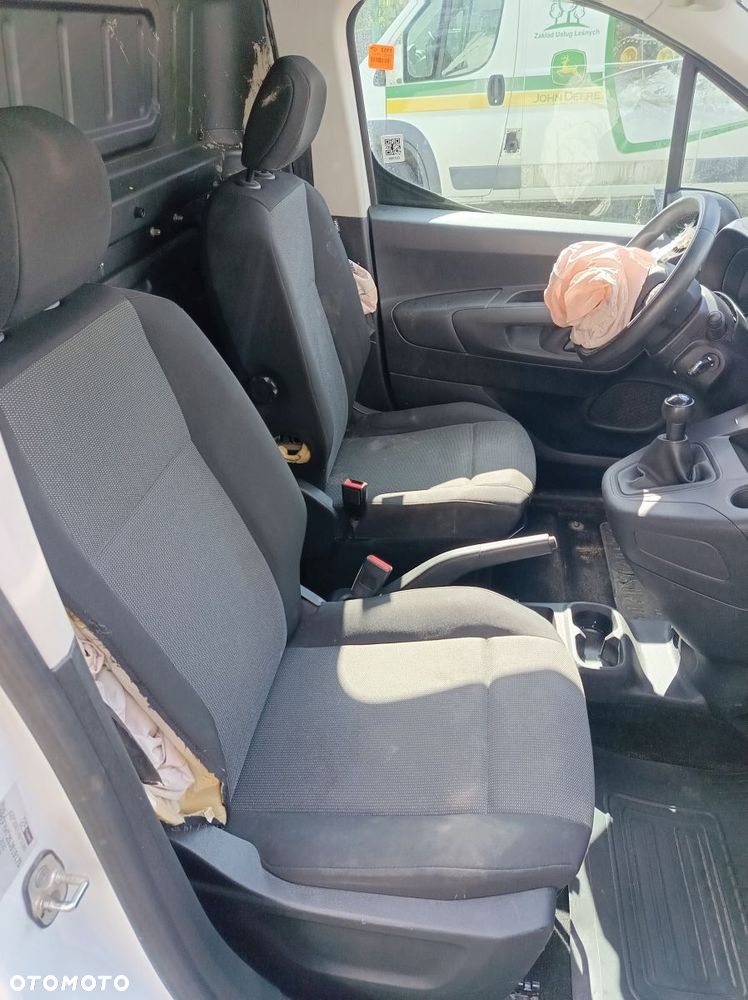 Toyota proace city - 19