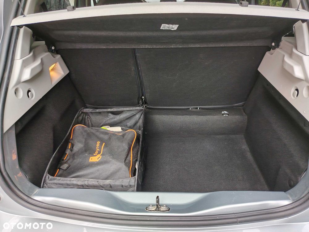 Renault Zoe - 6