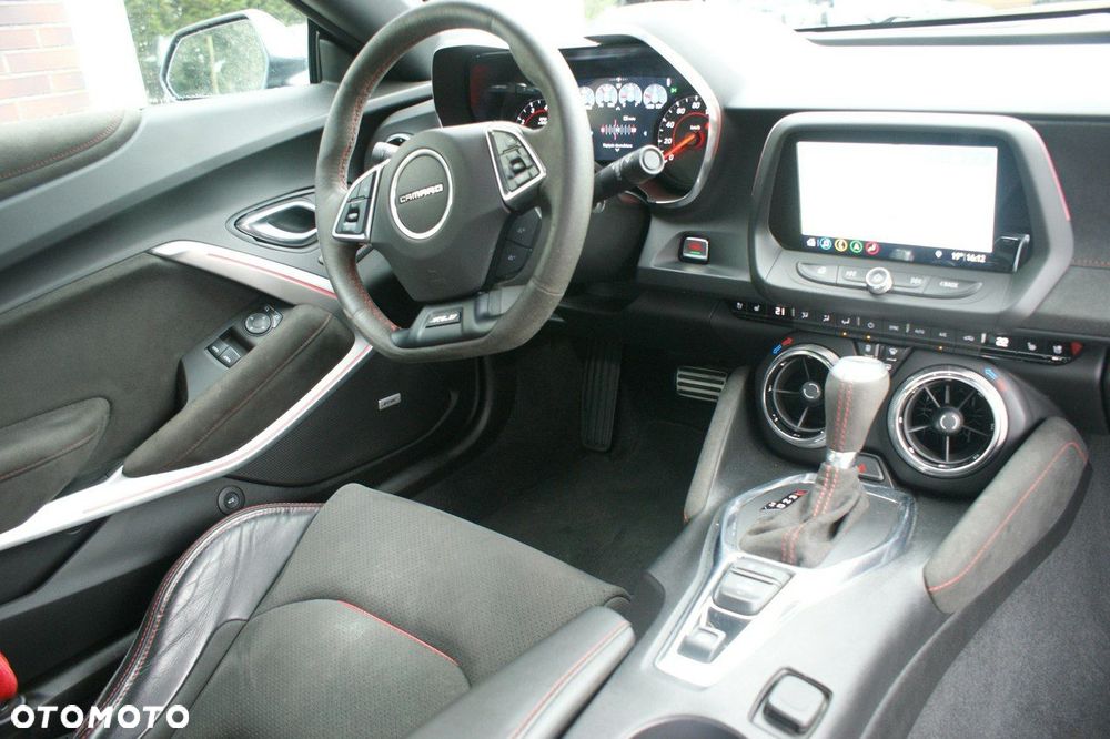 Chevrolet Camaro - 20