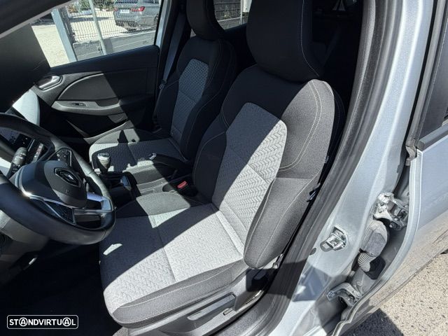 Renault Clio 1.0 TCe Limited Bi-Fuel - 17