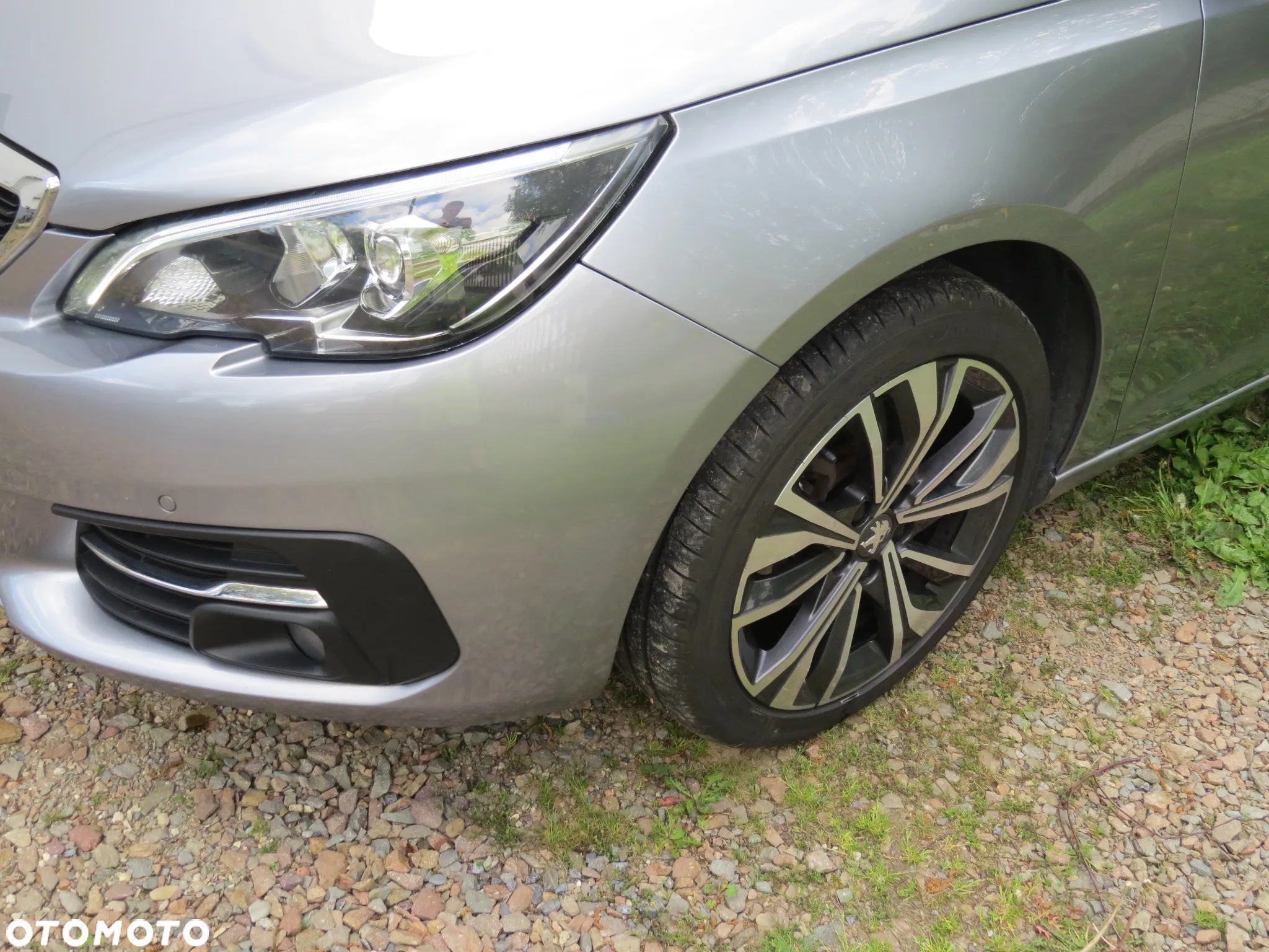 Peugeot 308 1.5 BlueHDi Active Pack Business S&S EAT8 - 19