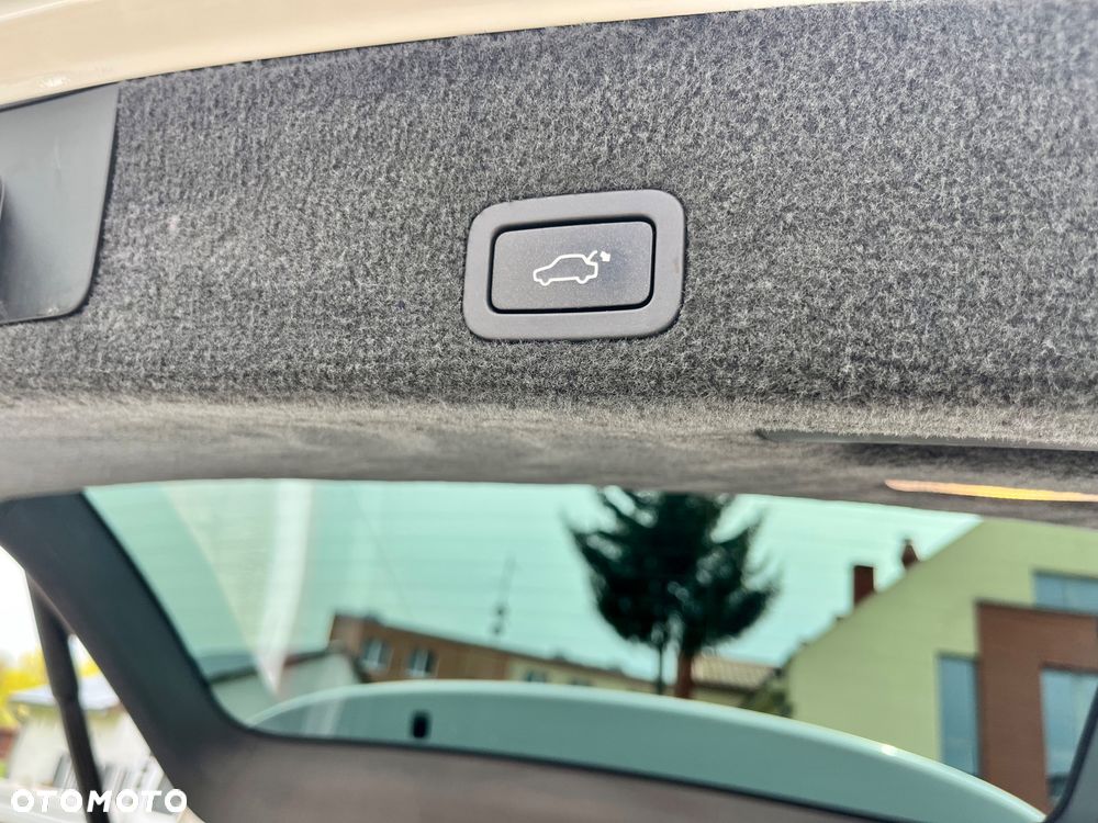 Volvo XC 60 - 33