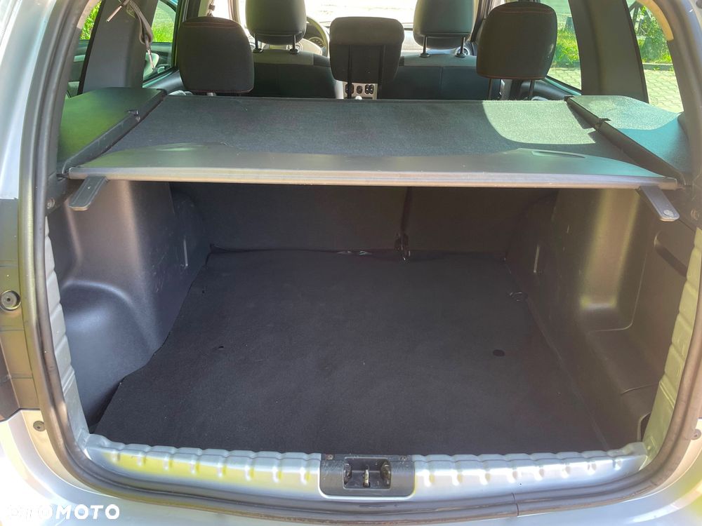 Dacia Duster dCi 110 FAP 4x2 Laureate - 10