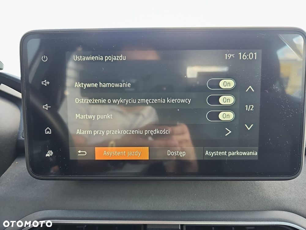 Dacia Sandero - 27