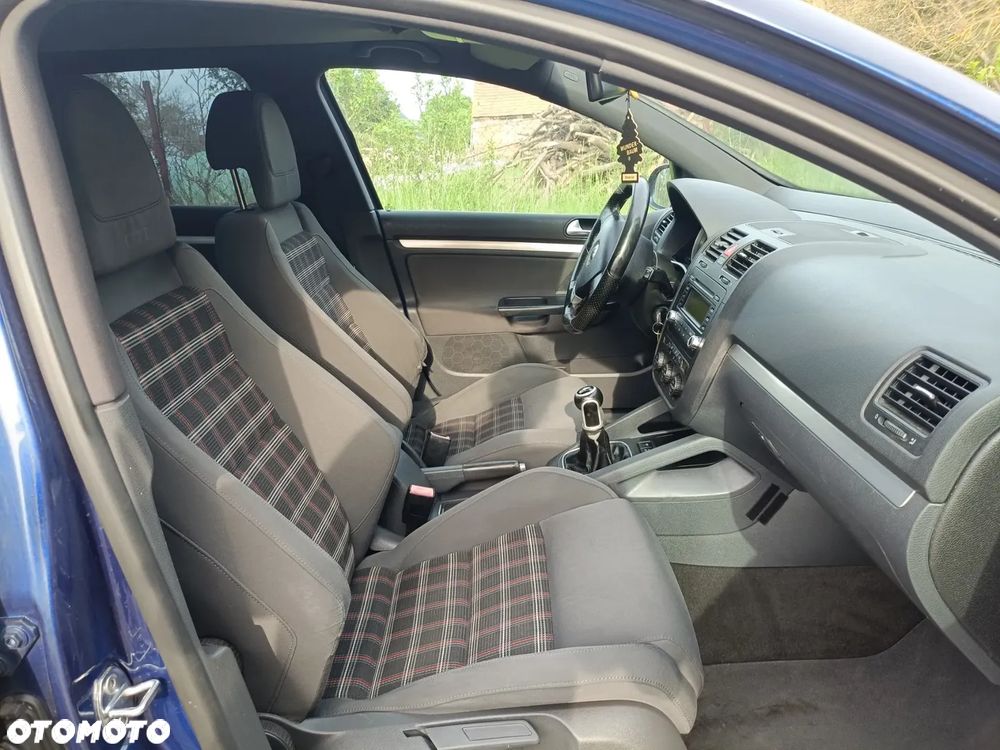 Volkswagen Golf 2.0 GTI - 10