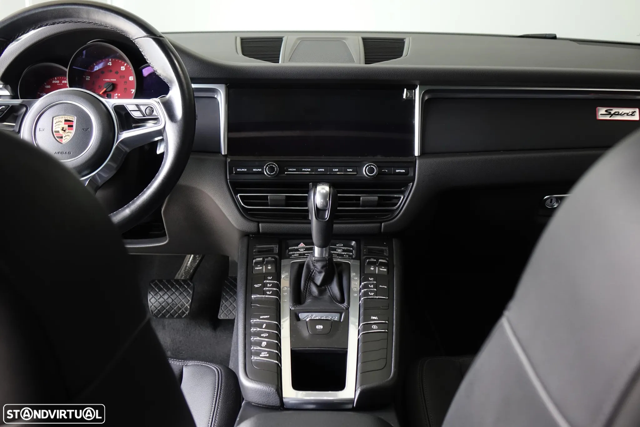 Porsche Macan Spirit - 16