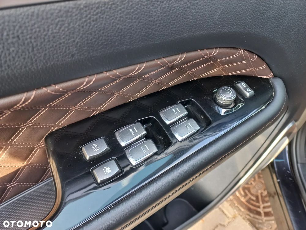 SsangYong/KGM Rexton 2.2 D Sapphire 4WD - 26