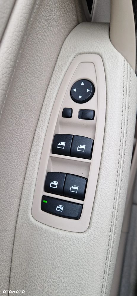 BMW Seria 1 116d EfficientDynamics Edition Urban Line - 21