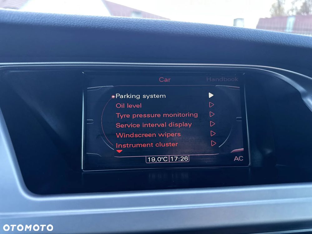 Audi A4 Avant 2.0 TDI ultra DPF Attraction - 30