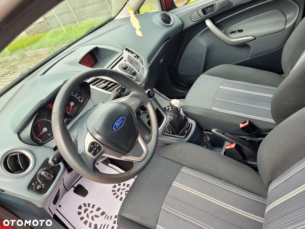Ford Fiesta 1.25 Silver X - 14
