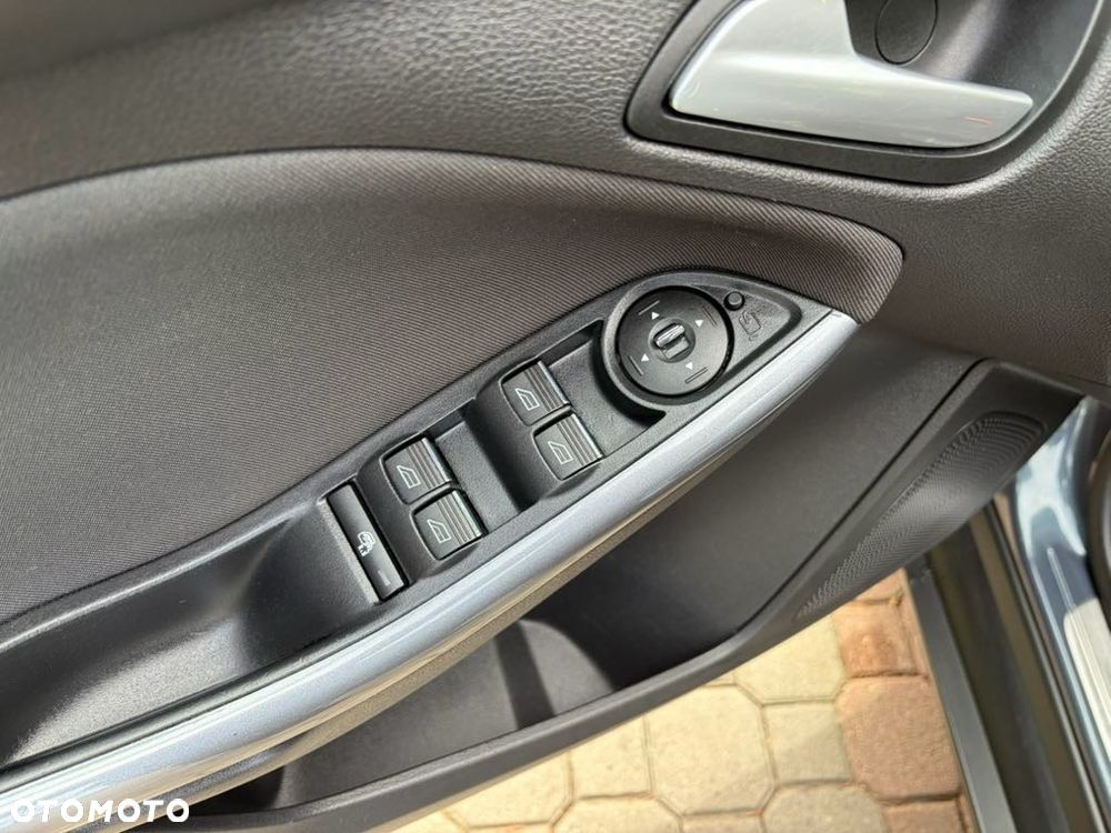 Ford Focus 1.6 Titanium - 14