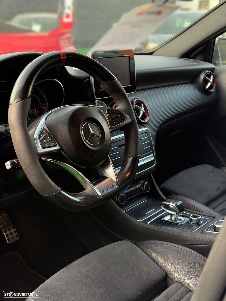 Mercedes-Benz A 45 AMG - 4