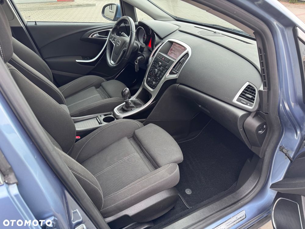 Opel Astra 1.4 Turbo Cosmo - 30