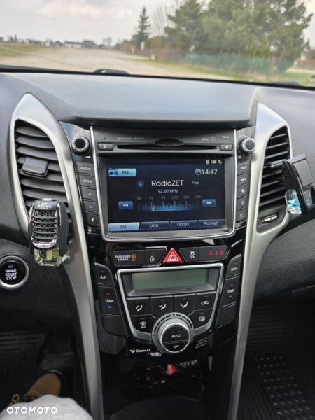 Hyundai i30 blue 1.6 CRDi YES Gold - 7