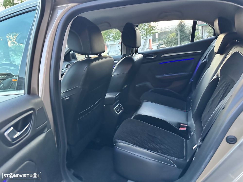 Renault Mégane 1.5 dCi Intens - 25