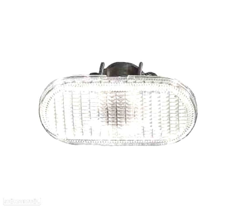 PISCAS LATERAIS NISSAN E RENAULT 89-12 - 1