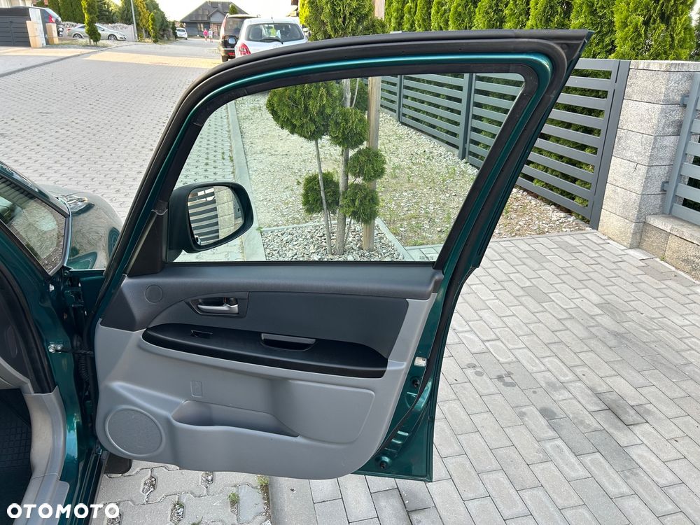 Suzuki SX4 - 18