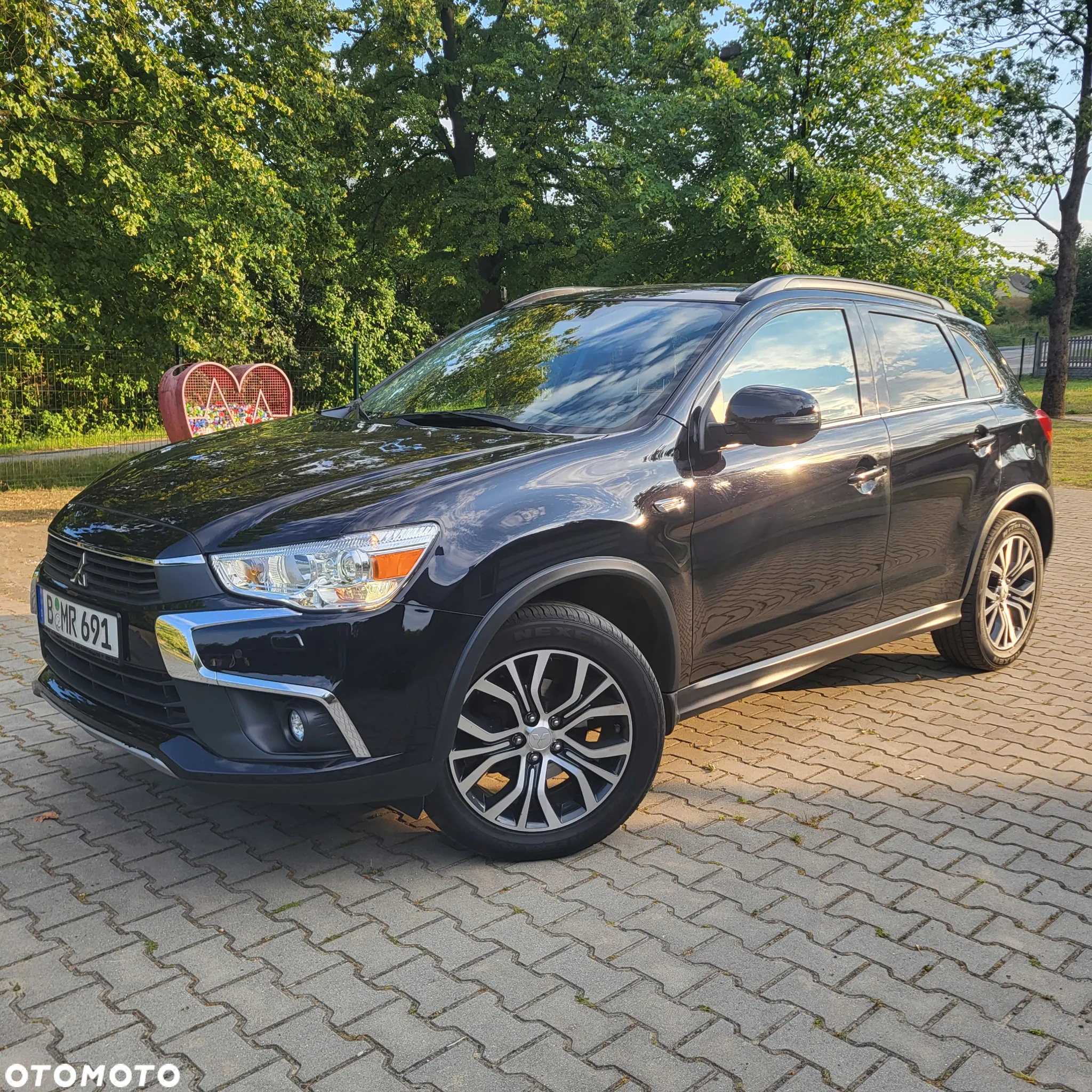 Mitsubishi ASX 1.6 2WD Diamant Edition+ - 2