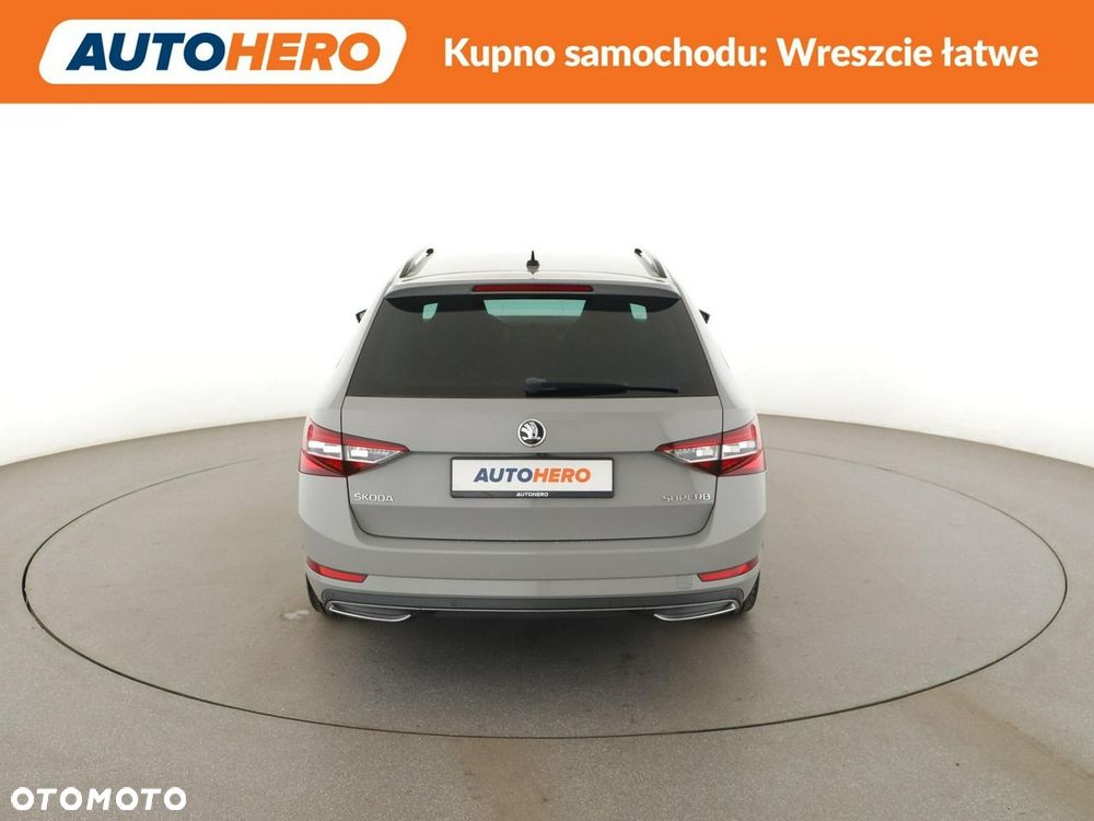 Skoda Superb 2.0 TDI DSG Sportline - 7