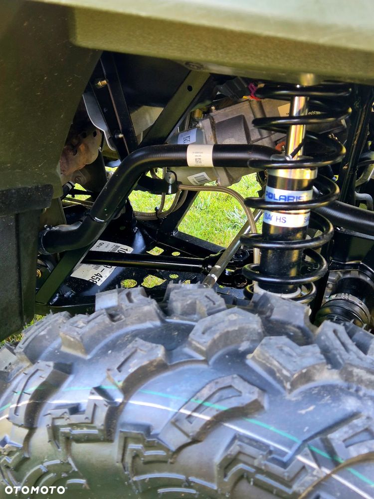 Polaris Sportsman - 12