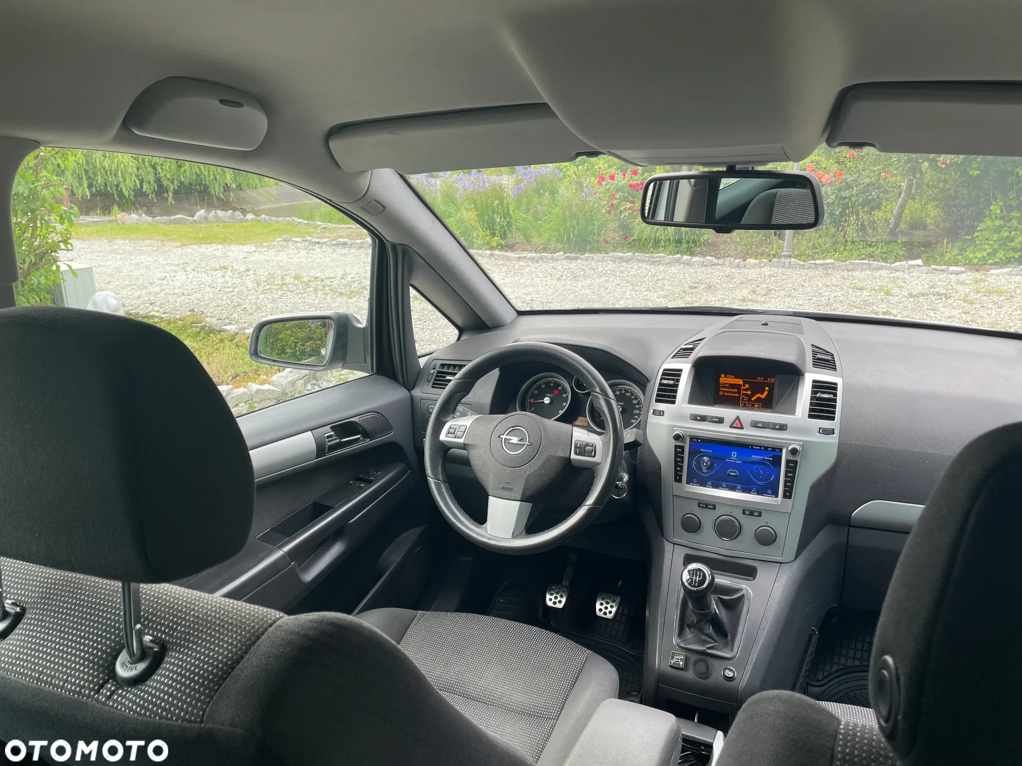 Opel Zafira - 3