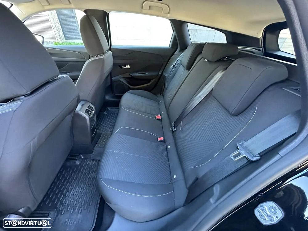 Peugeot 308 SW BlueHDi 130 EAT8 Allure - 13