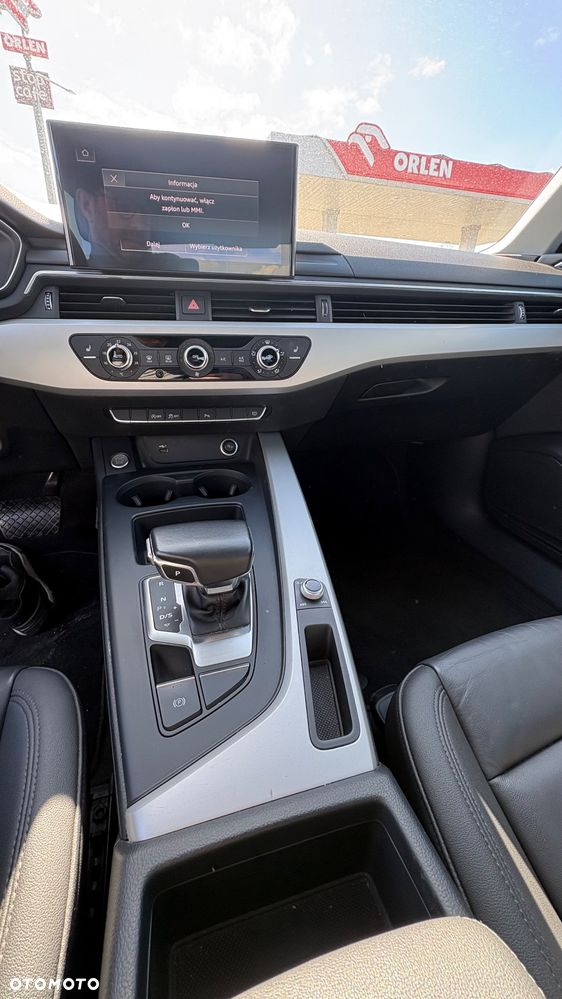 Audi A4 Limousine - 8