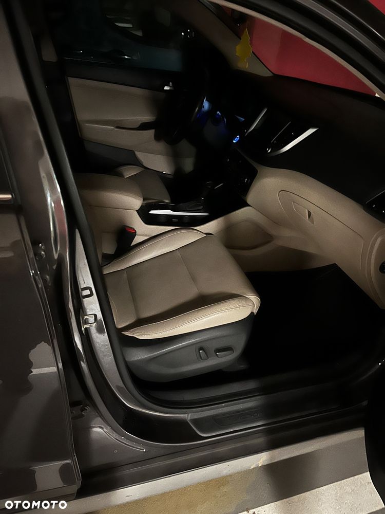 Hyundai Tucson 2.0 CRDI Premium 4WD - 5