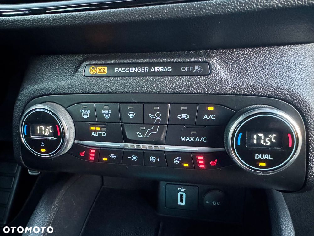 Ford Focus 1.5 EcoBoost ST-Line - 39