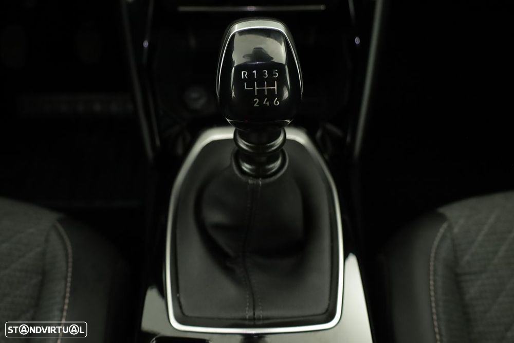 Peugeot 2008 1.2 Allure - 13