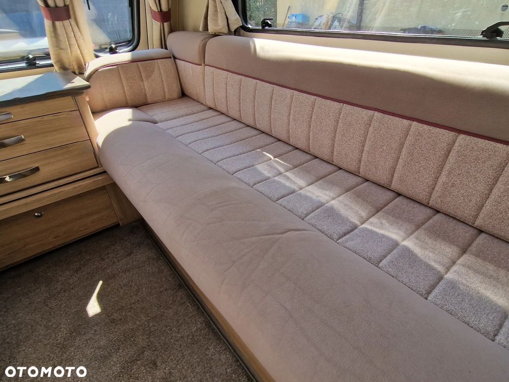 Elddis Xplore 304 - 8