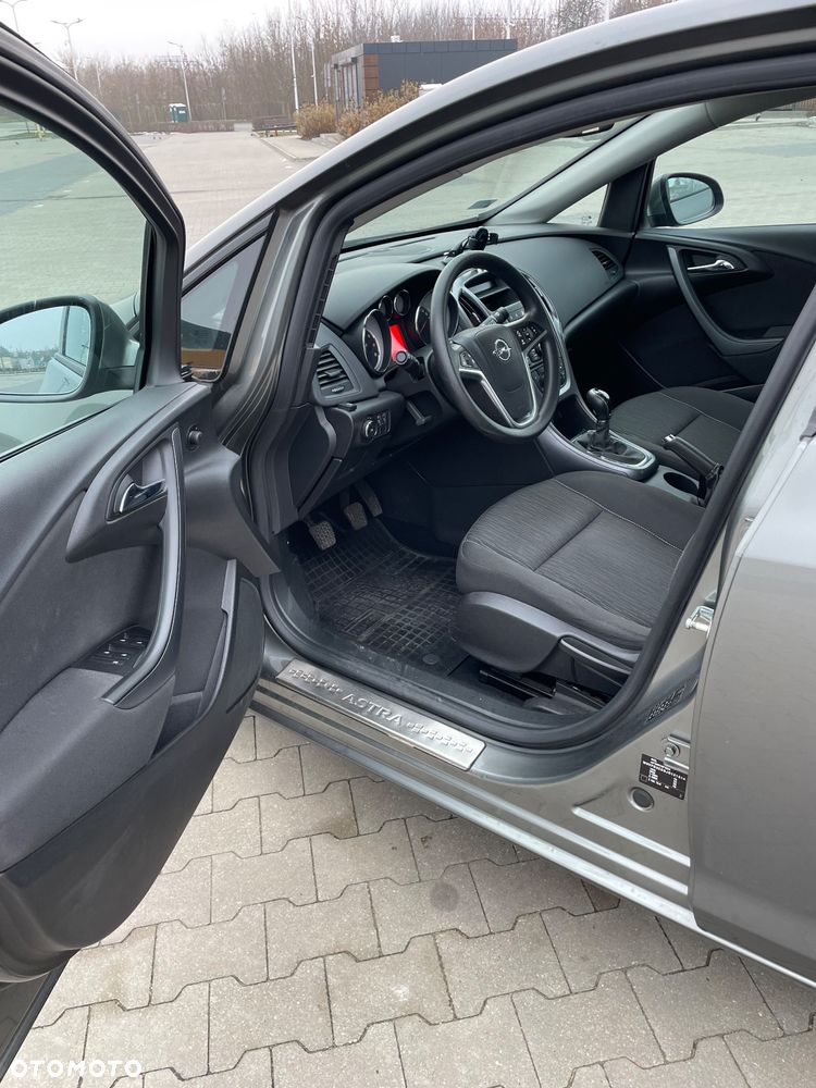 Opel Astra - 25