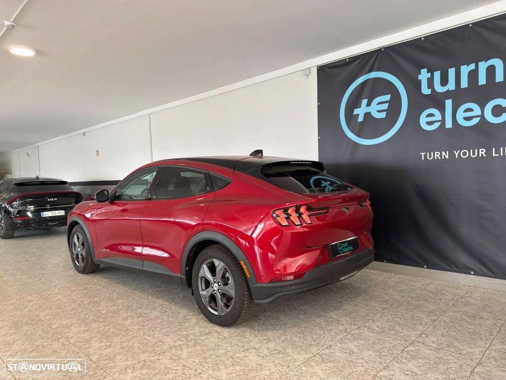 Ford Mustang Mach-E 75.7 kWh Base - 5