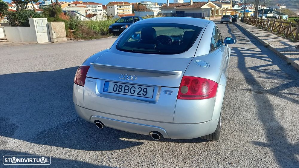 Audi TT Coupé 1.8 T quattro - 5