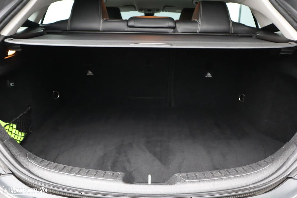 Mercedes-Benz CLA 180 d BlueEFFICIENCY Edition - 7