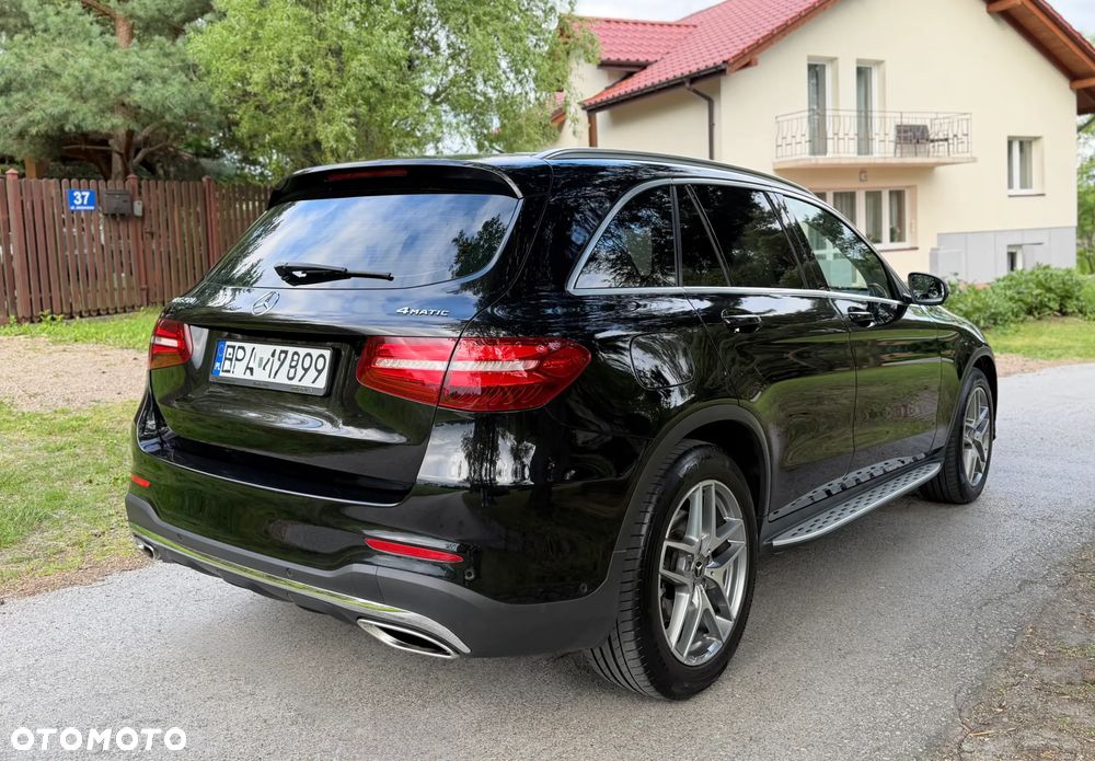 Mercedes-Benz GLC 250 4Matic 9G-TRONIC AMG Line - 8