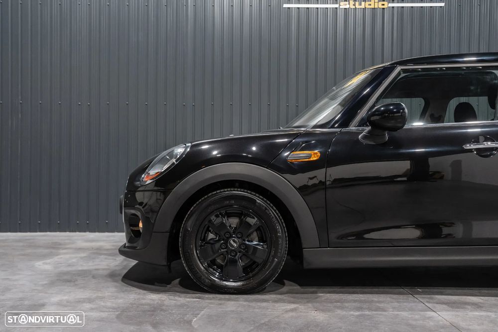 MINI 5 Portas One D - 27