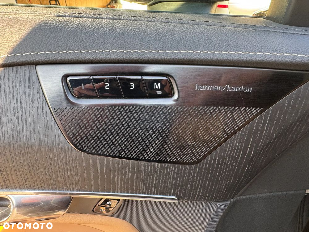 Volvo XC 90 - 18