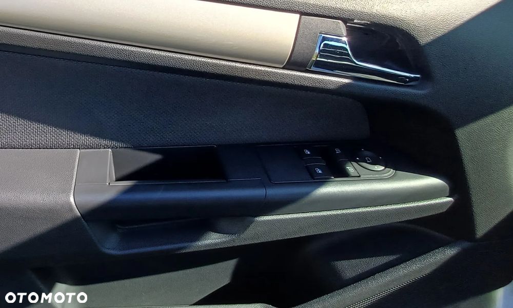 Opel Astra - 20