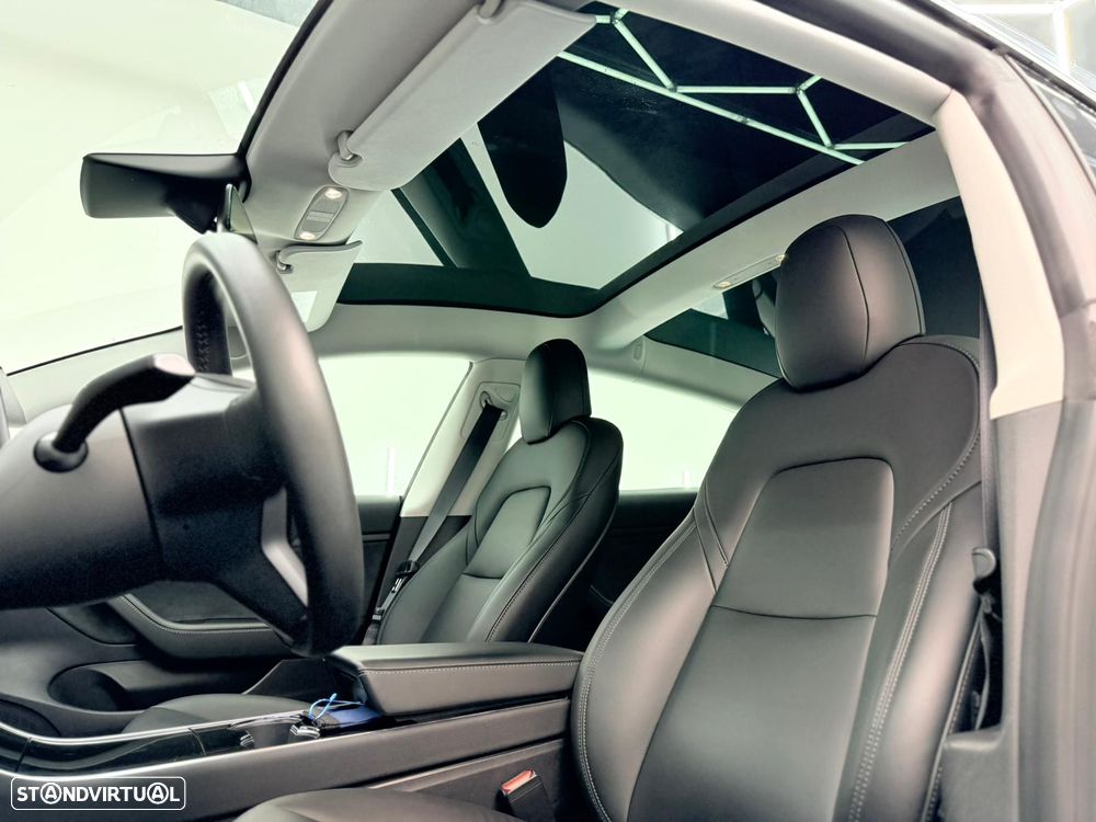 Tesla Model 3 Standard RWD - 22