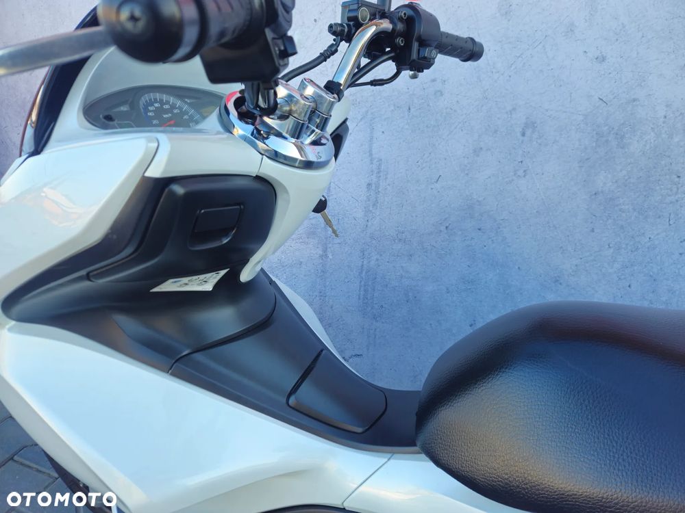 Honda PCX - 13