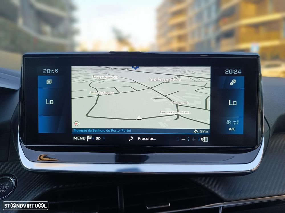 Peugeot 2008 1.2 PureTech Allure Pack EAT8 - 21