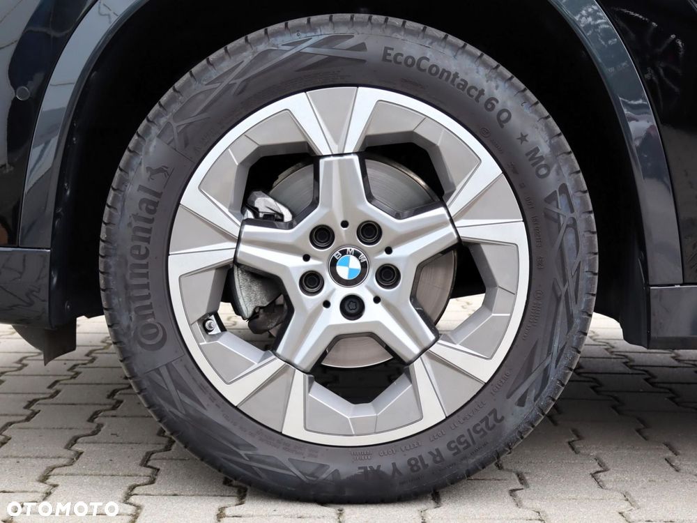 BMW X1 sDrive18i xLine - 4