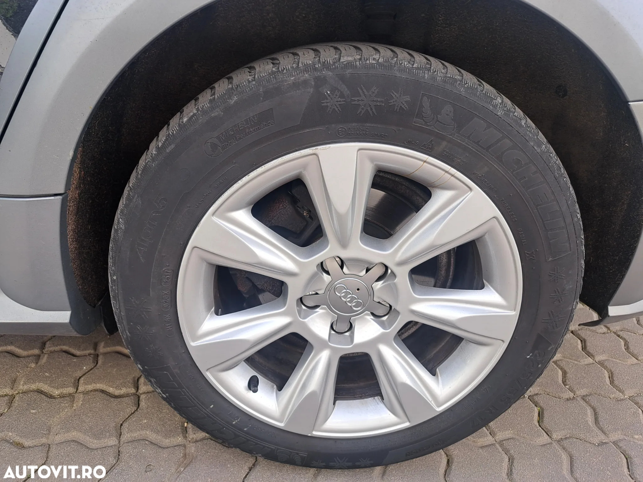 Audi A4 Allroad 2.0 TDI Quattro Stronic - 9