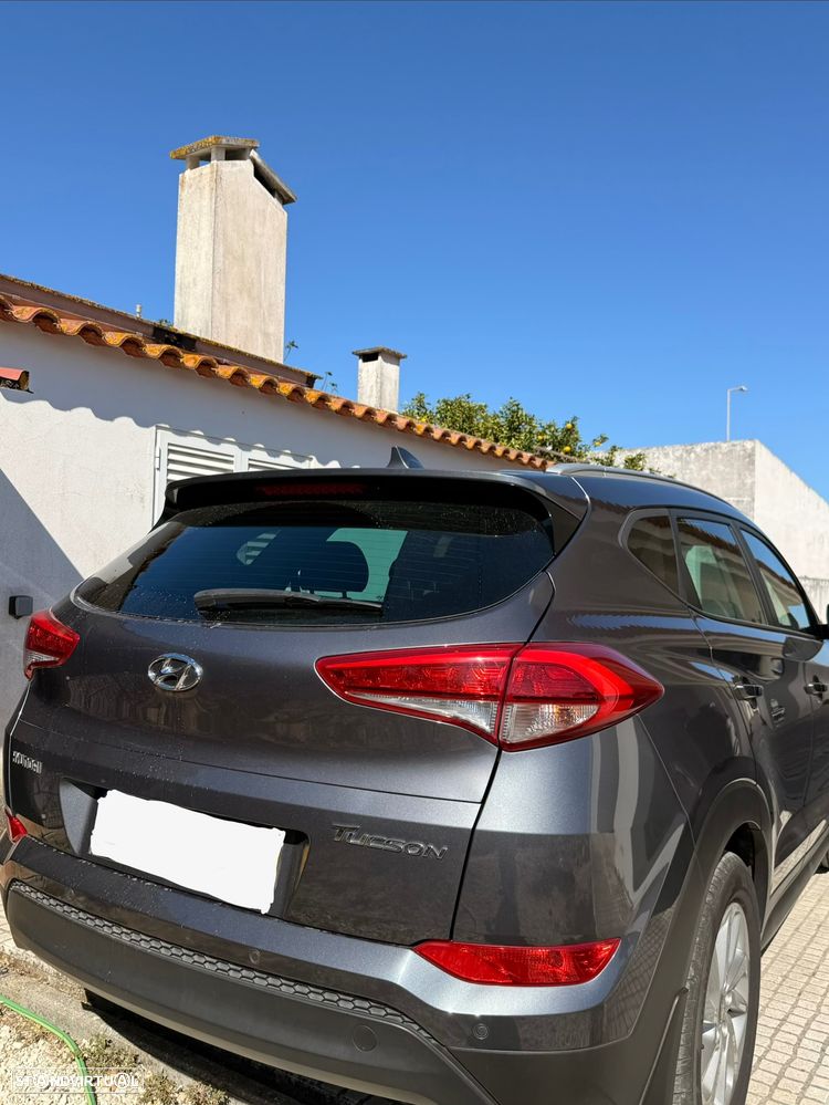 Hyundai Tucson 1.7 CRDi Creative - 2
